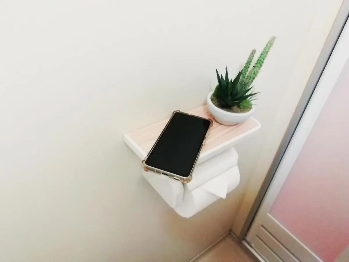 Luxes Hiroshima2F ラクセス ヒロシマ2F Apartment