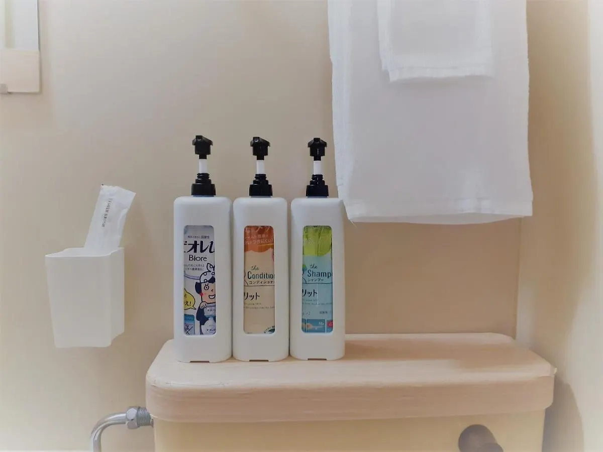 Luxes Hiroshima2F ラクセス ヒロシマ2F Apartment 0*, Hiroshima Japan